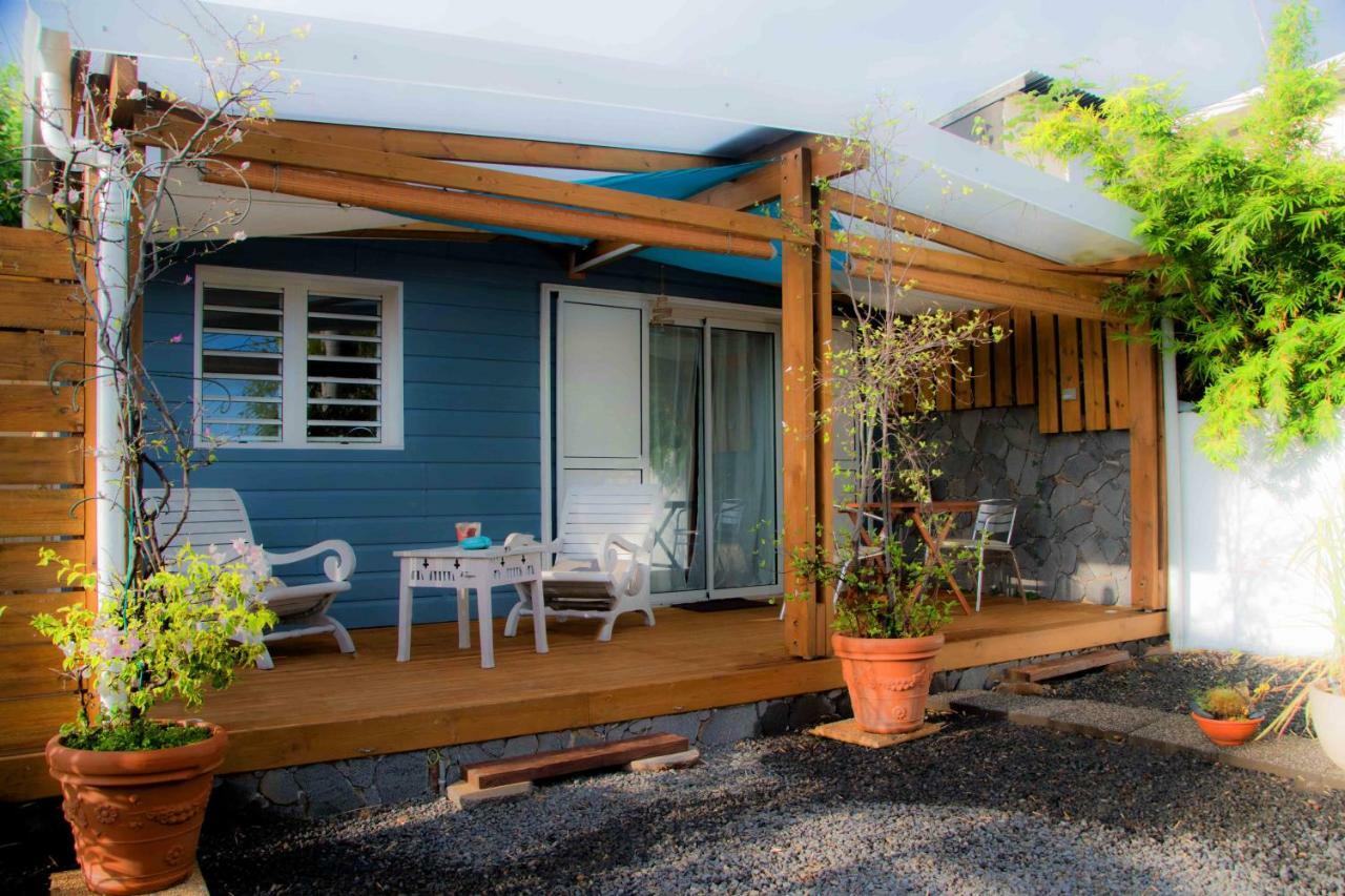 Chez Les Filles - Bungalodge Petite Île Esterno foto
